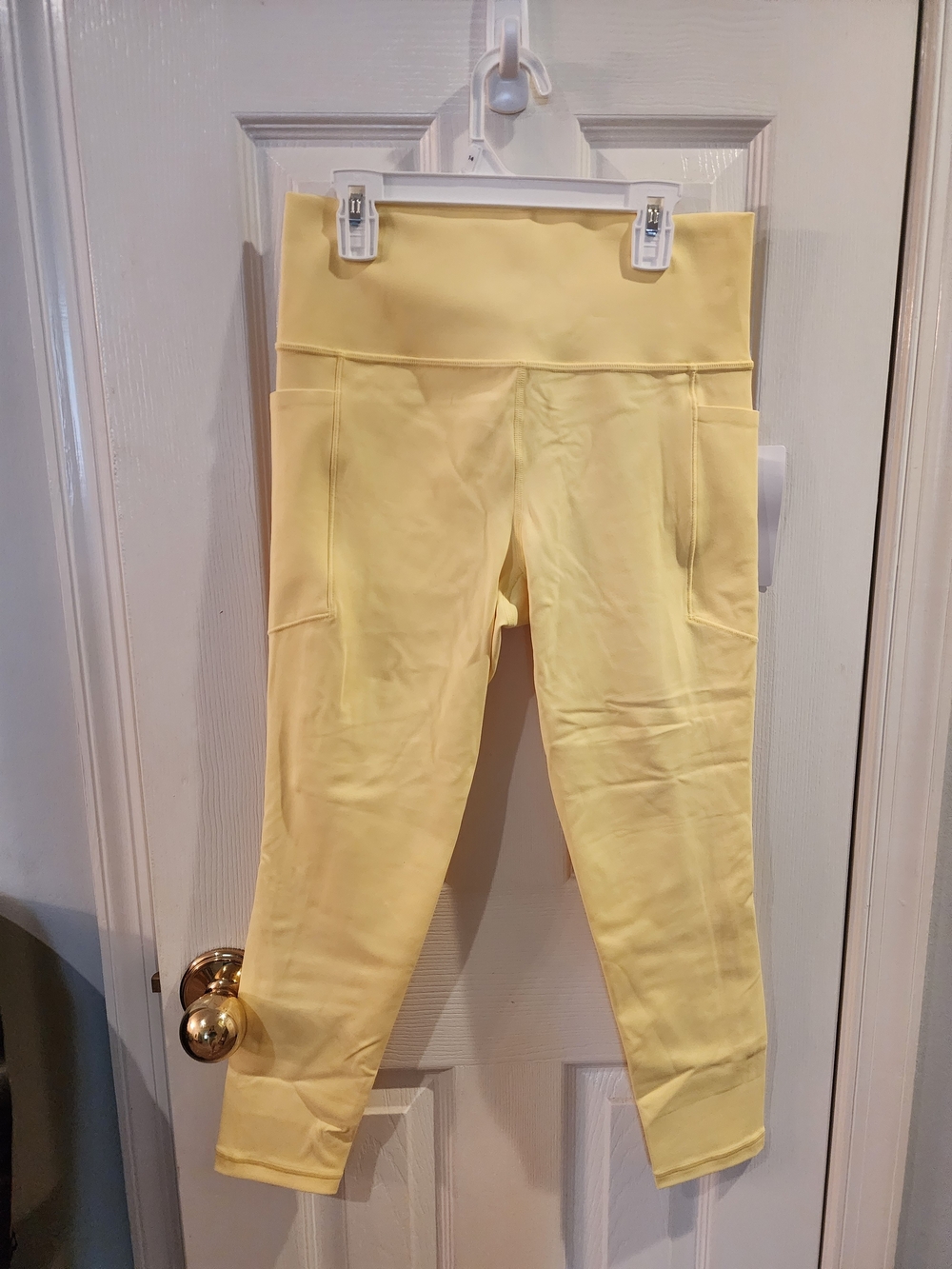 Athleta Pale Yellow High-Rise Pocket Leggings